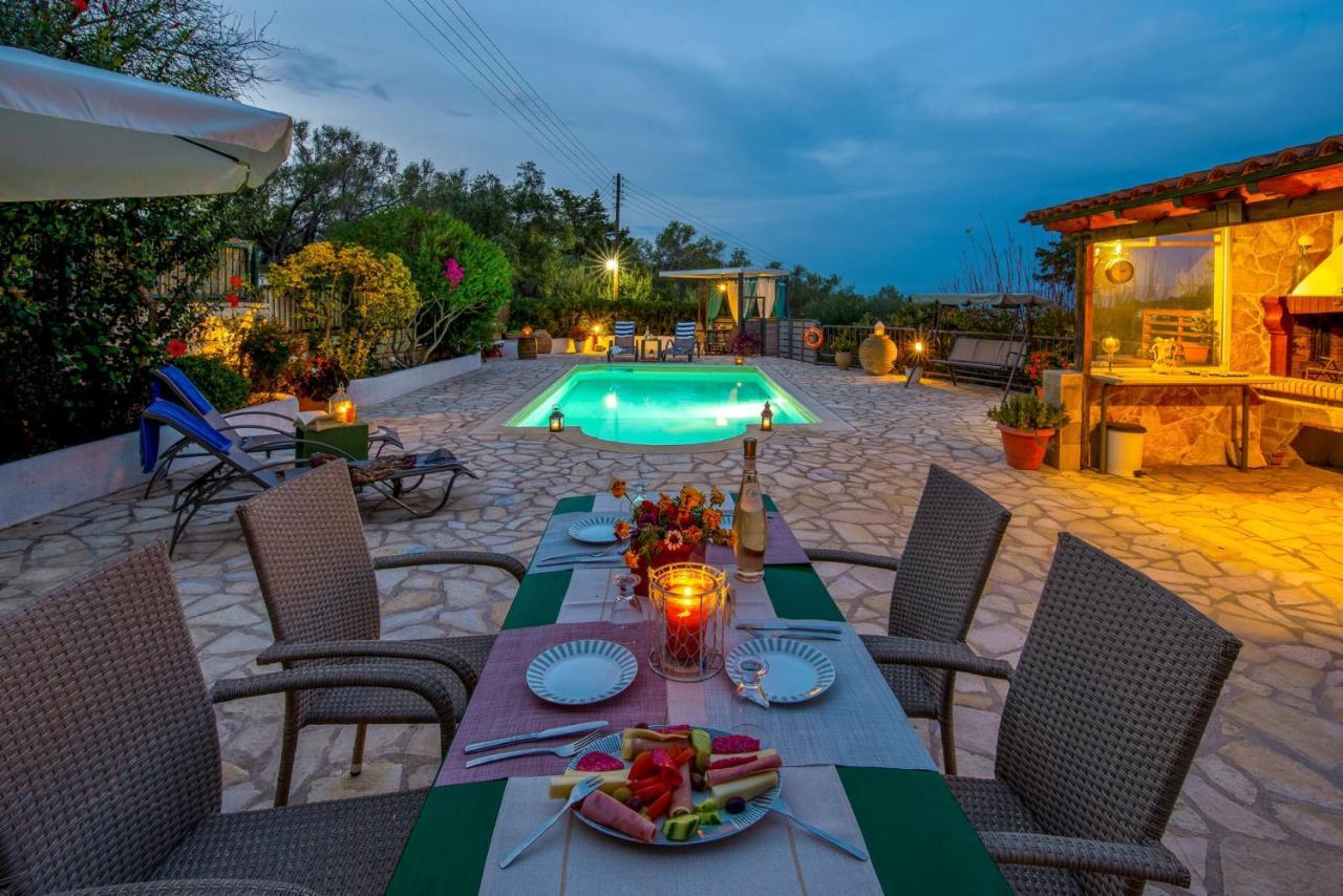 Villa Yiotta Kalodhikatika Екстериор снимка