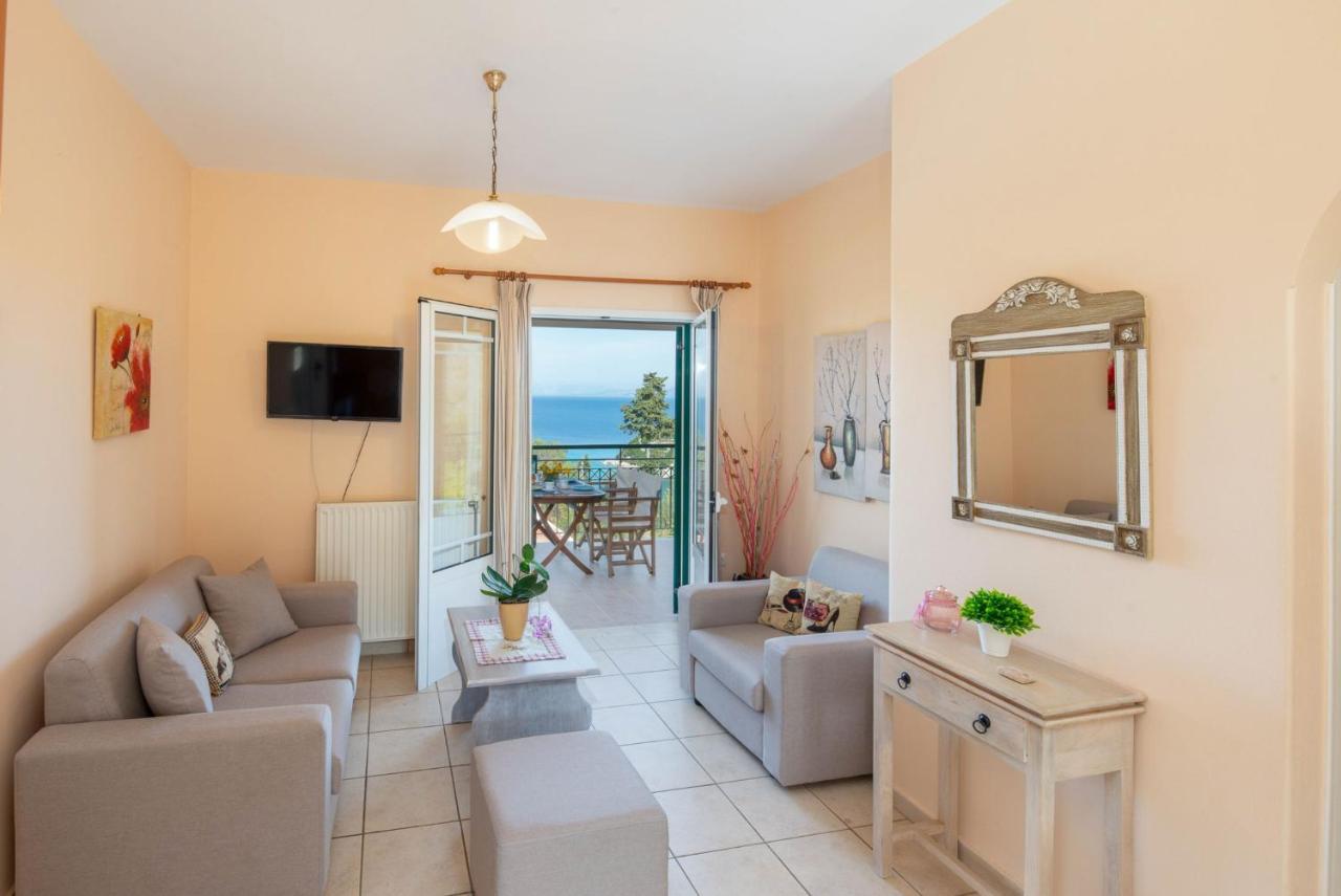 Villa Yiotta Kalodhikatika Екстериор снимка